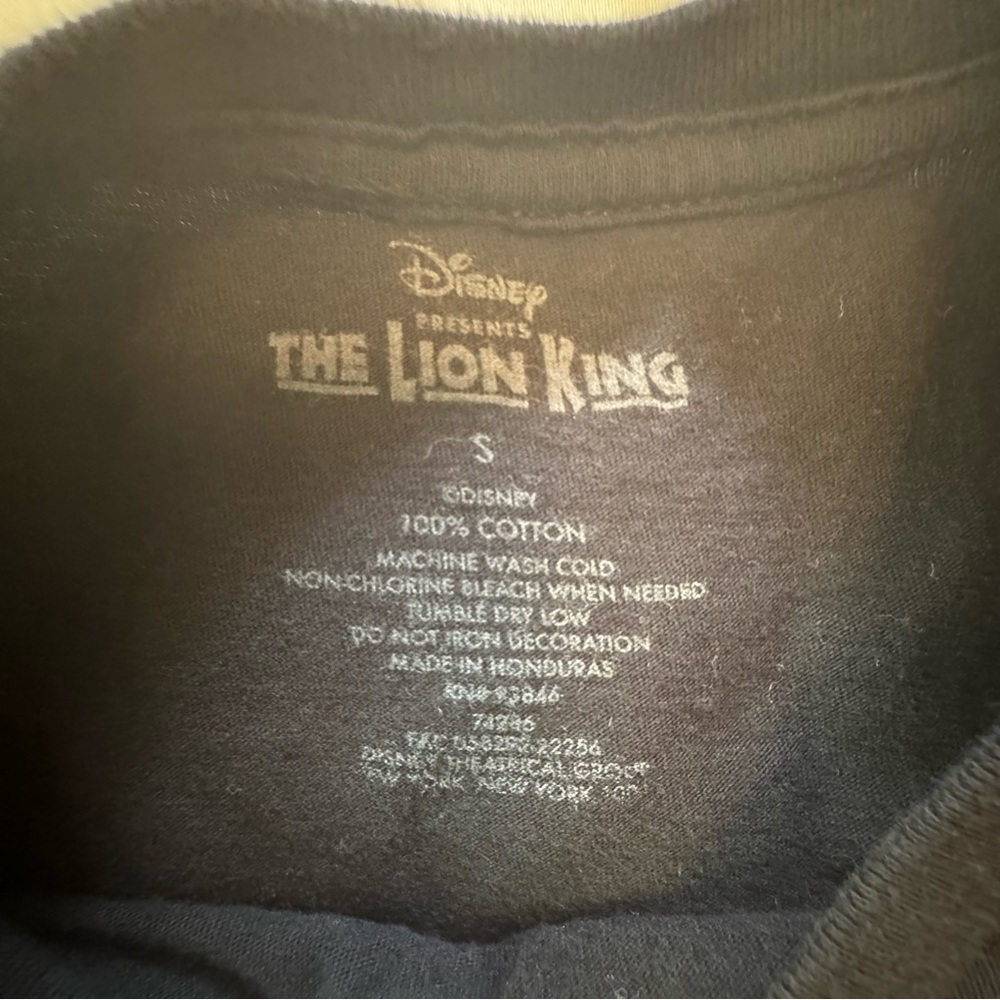 The Lion King The Broadway Musical Crystal Embellished Disney kid’s Shirt Sz S - Picture 9 of 9